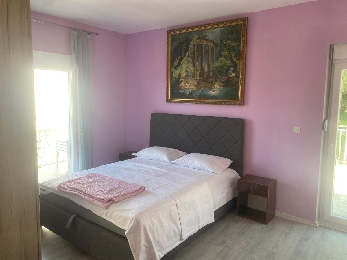 Apartman Lara Sveti Stefan Exterior foto