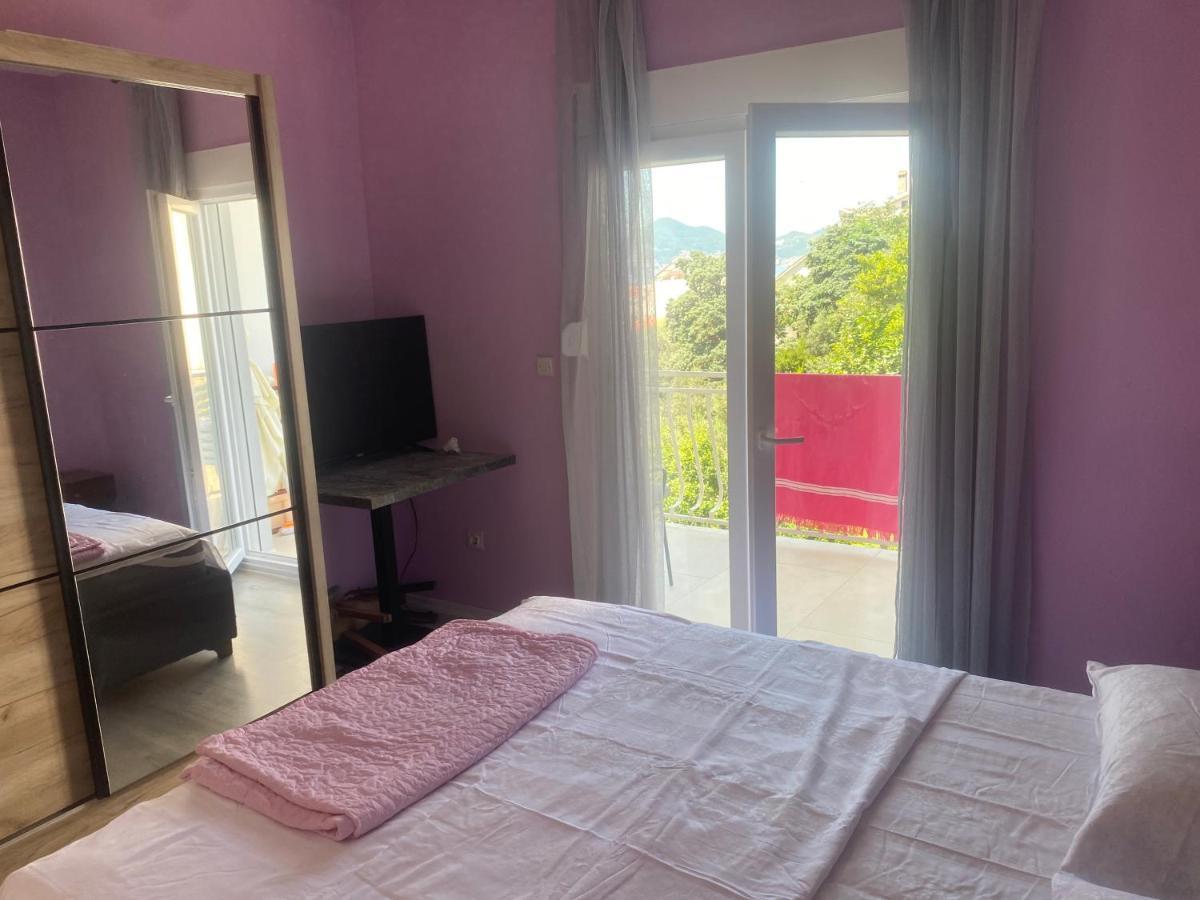 Apartman Lara Sveti Stefan Exterior foto