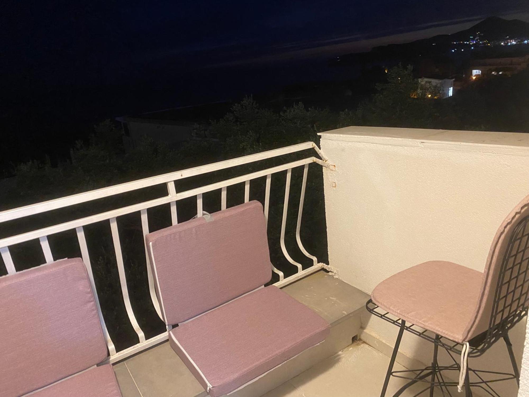 Apartman Lara Sveti Stefan Exterior foto