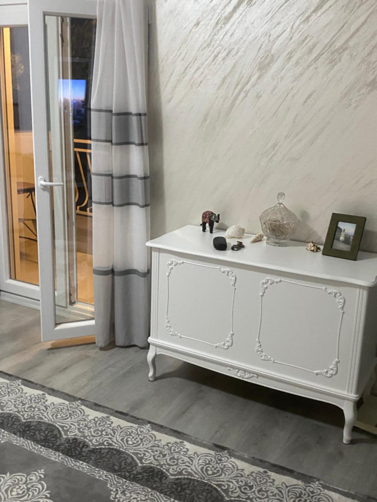 Apartman Lara Sveti Stefan Exterior foto